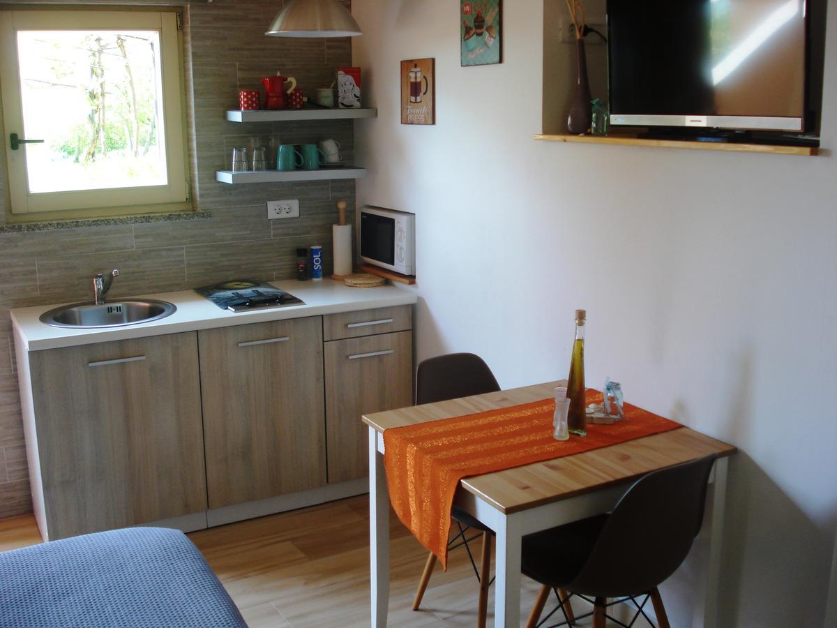 Studio Apartment Md Roc Luaran gambar